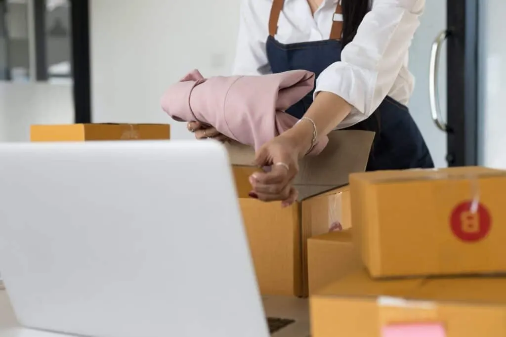 boutique en ligne, commerce électronique, dropshipping, design Shopify, gestion des produits