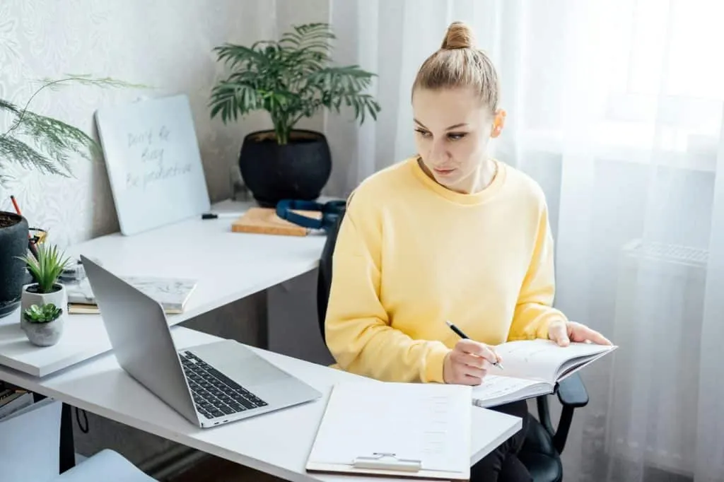 Web-com: Entdecken Sie die neuesten Trends auf Waxoo.fr
